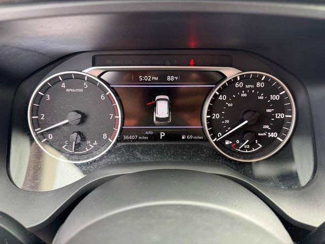 Used 2022 Nissan Rogue SV AWD/4WD image 29