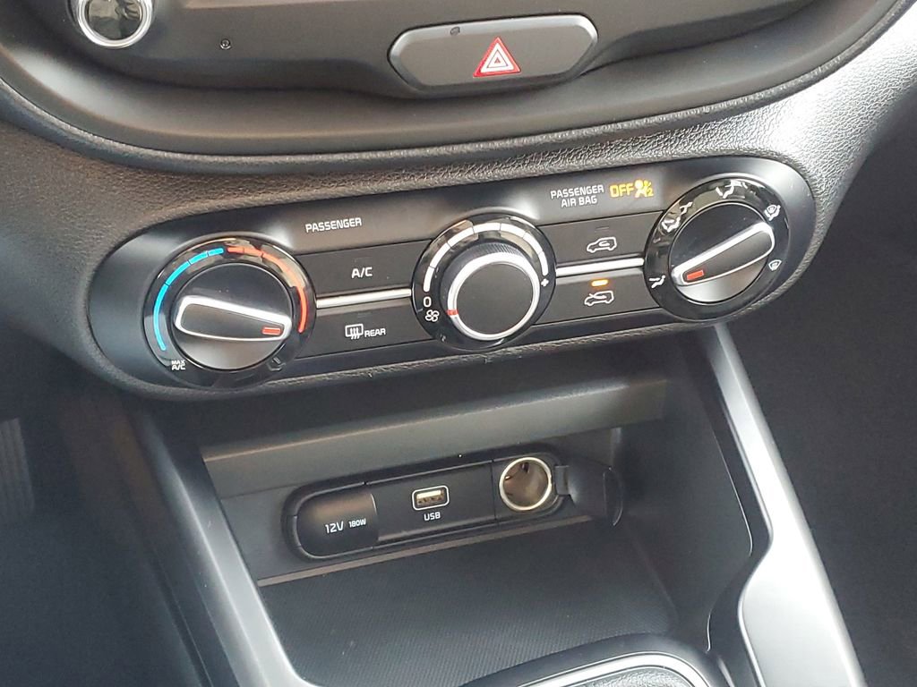 Used 2025 Kia Soul LX w/ LX Technology Package image 20