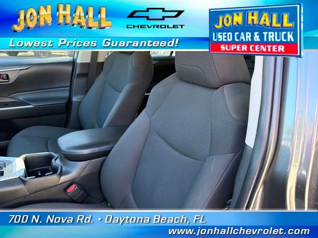 Used 2023 Toyota RAV4 LE image 20