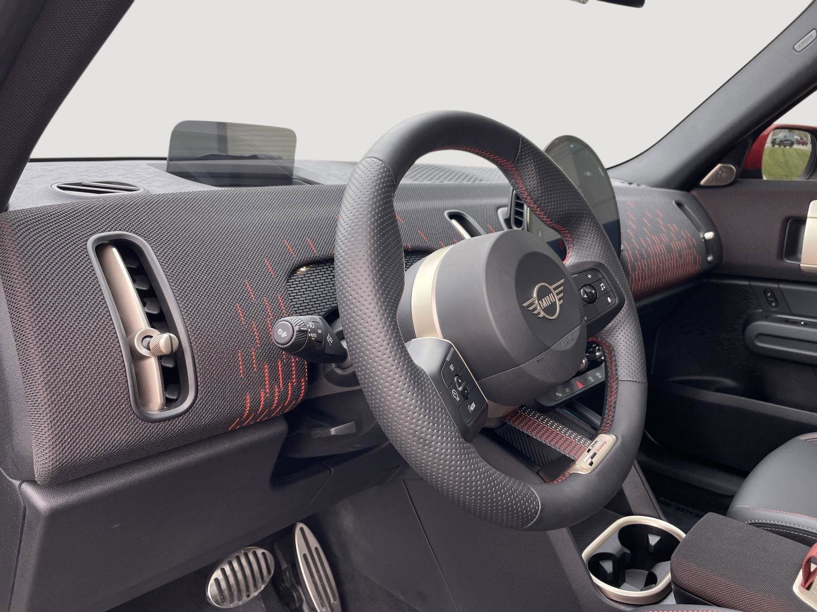 Used 2025 MINI Cooper Countryman John Cooper Works w/ Comfort Package Max AWD/4WD image 20