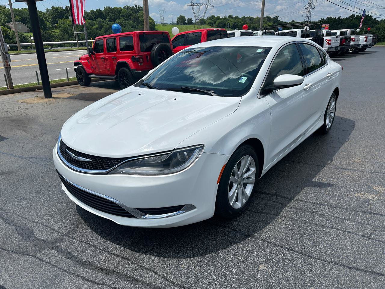 Used 2015 Chrysler 200 Limited FWD image 8