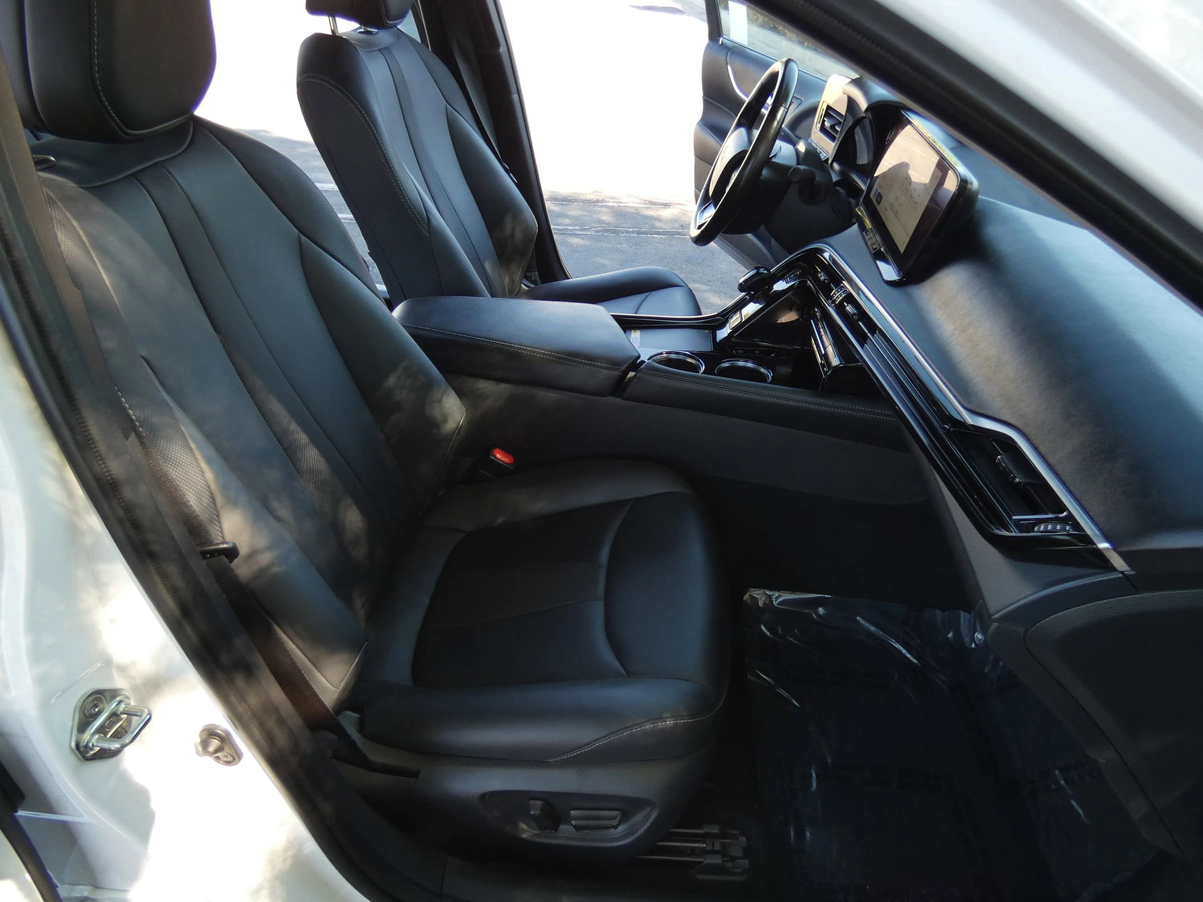 Used 2024 Toyota Mirai XLE Sedan 4D w/ Advanced Technology Package image 26