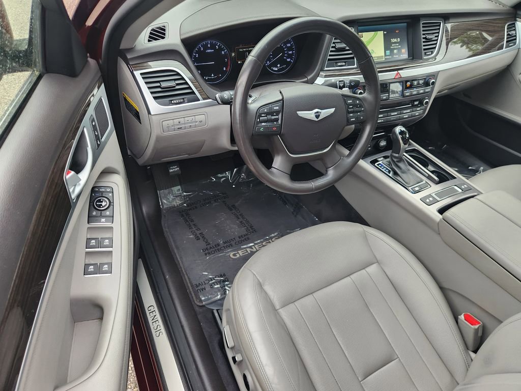 Used 2015 Hyundai Genesis 3.8 w/ Option Group 02 RWD image 15