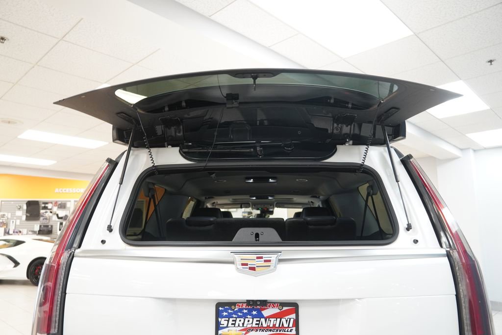 Used 2019 Cadillac Escalade ESV Luxury image 10