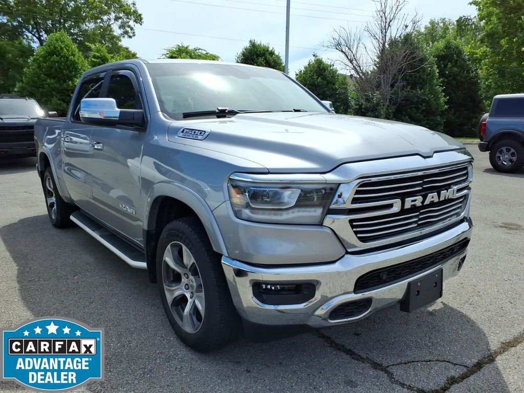 Used 2019 RAM 1500 Laramie AWD/4WD image 1