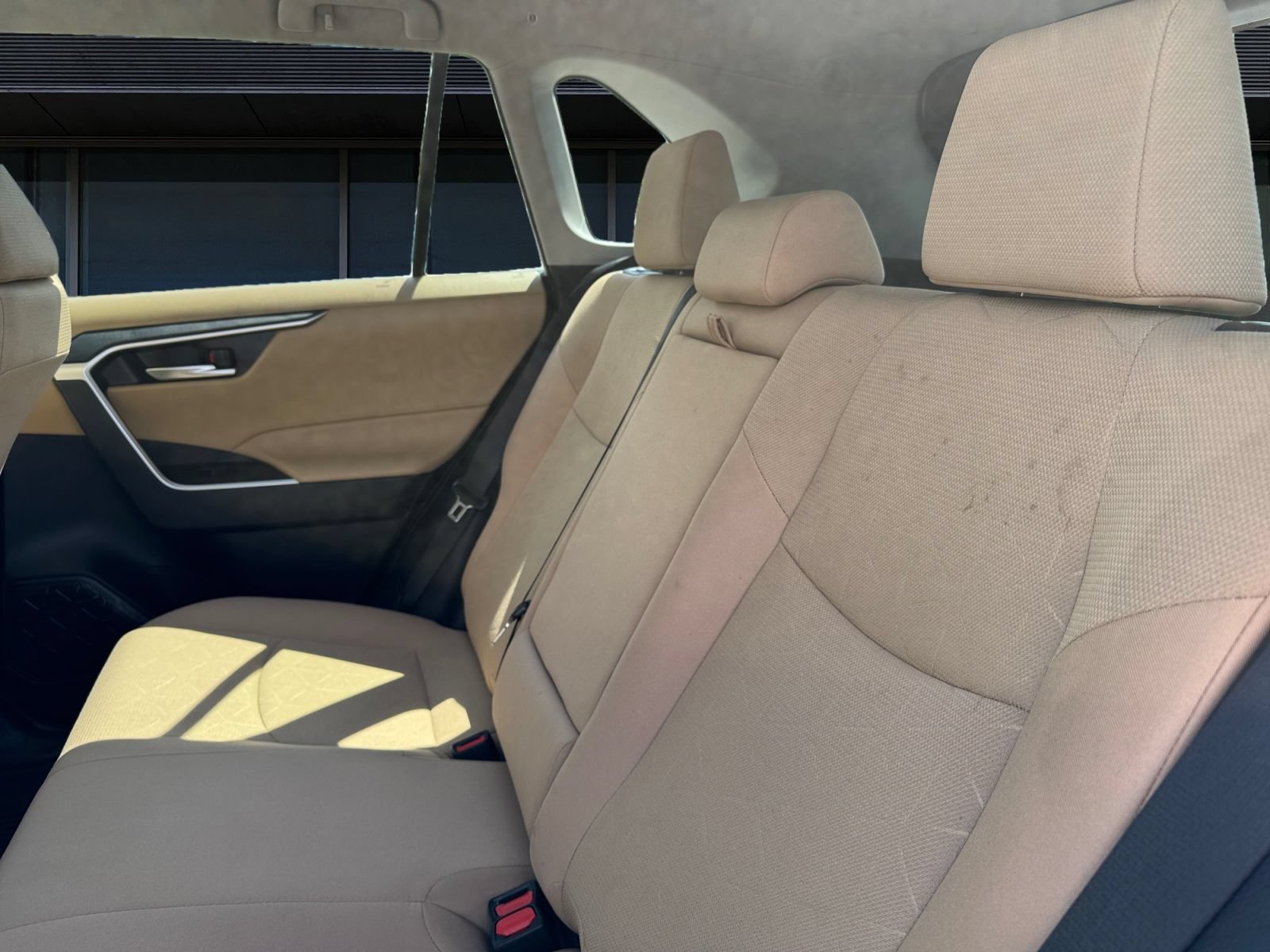 Used 2025 Toyota RAV4 XLE AWD/4WD image 14