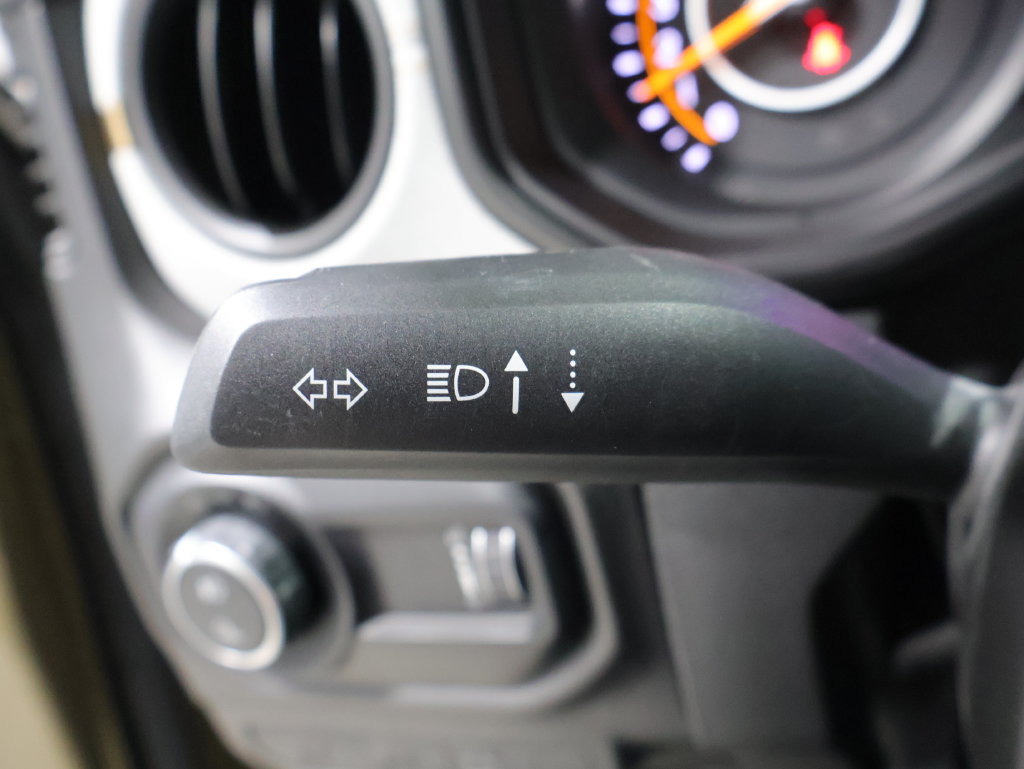 Used 2025 Jeep Gladiator Sport AWD/4WD image 34