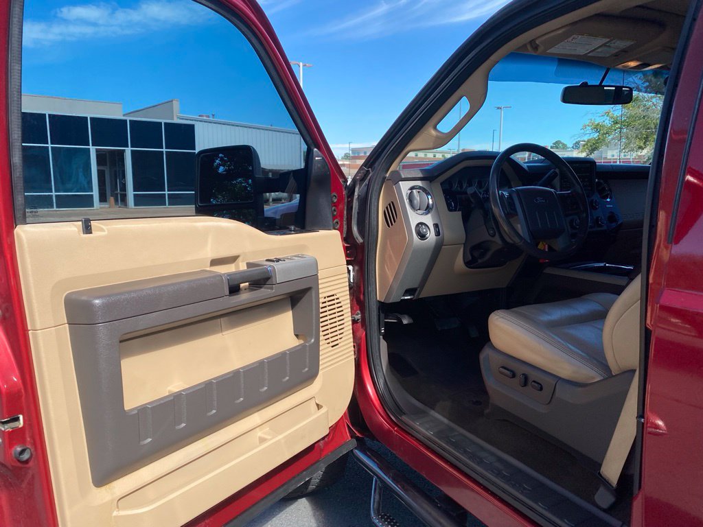 Used 2016 Ford F250 Lariat w/ Lariat Ultimate Package AWD/4WD image 11