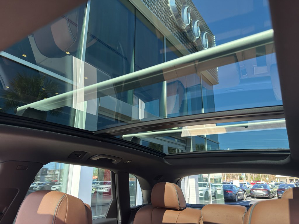 Used 2023 Audi Q5 e Premium Plus w/ Premium Plus Package image 30