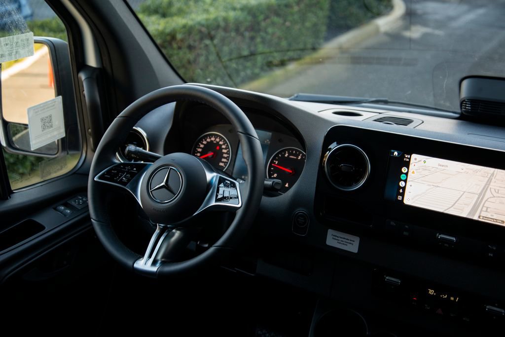 New 2026 Mercedes-Benz Sprinter 2500 image 17