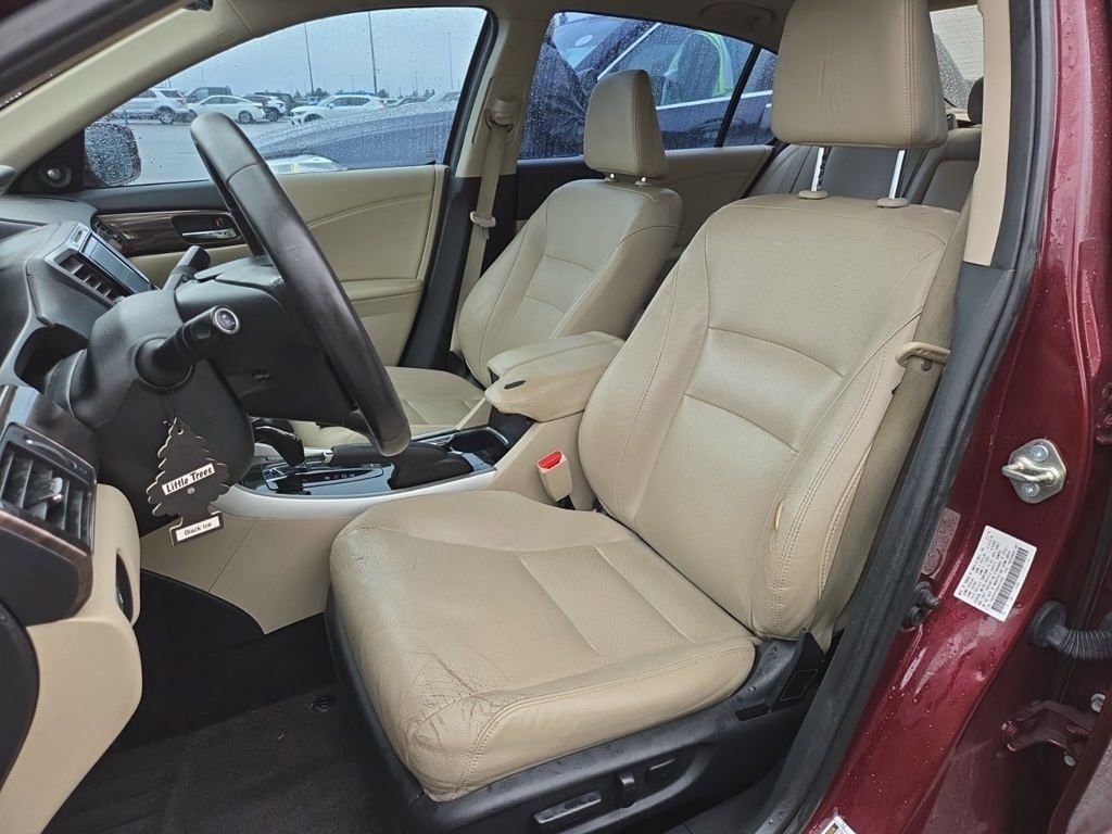 Used 2016 Honda Accord EX-L image 11