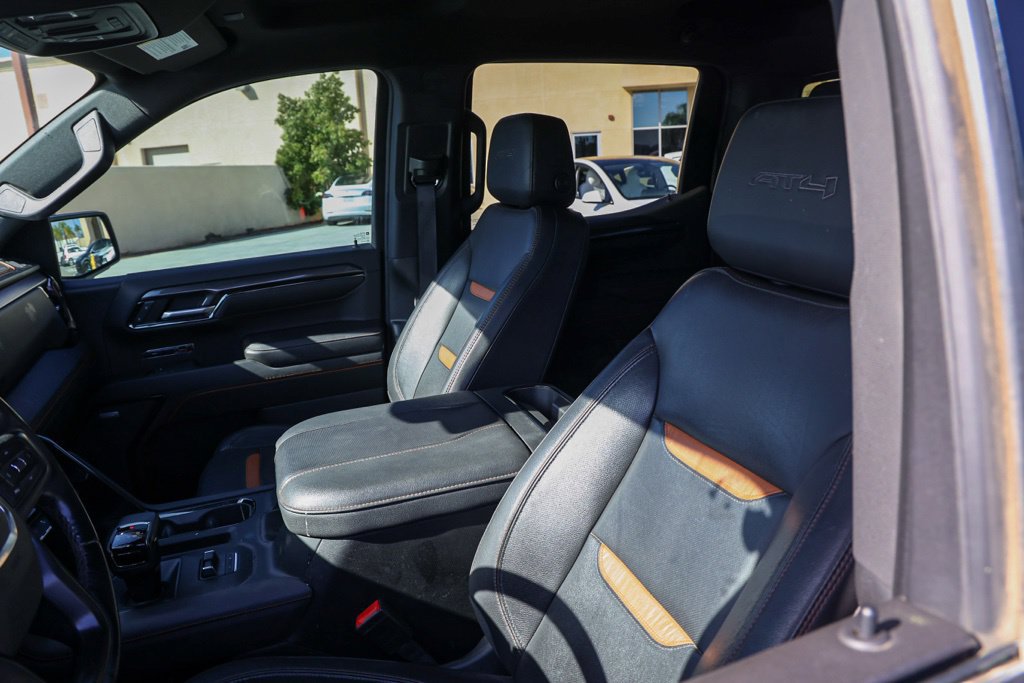 Used 2023 GMC Sierra 1500 AT4 w/ AT4 Preferred Package AWD/4WD image 16