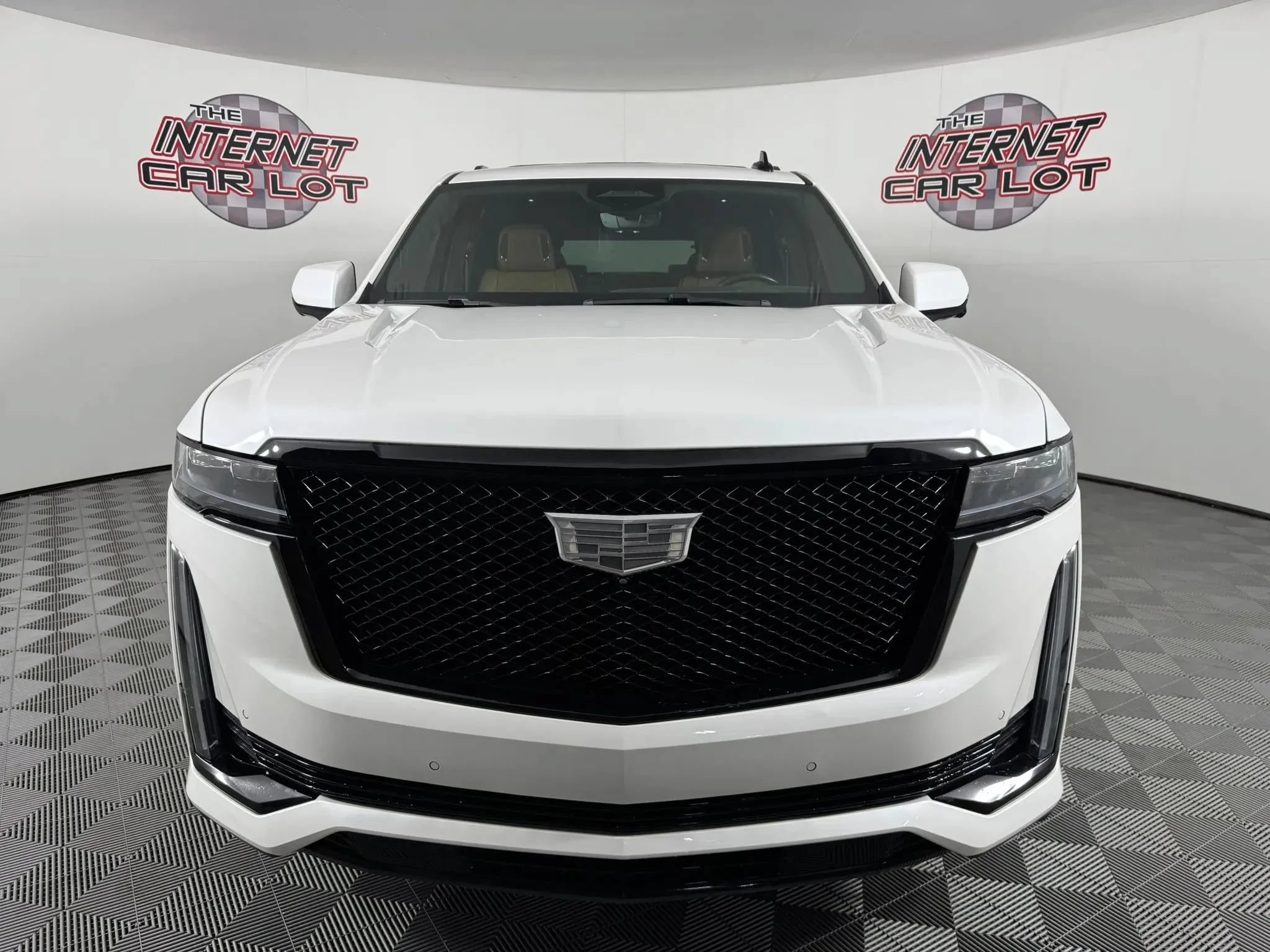 Used 2021 Cadillac Escalade Sport AWD/4WD image 2