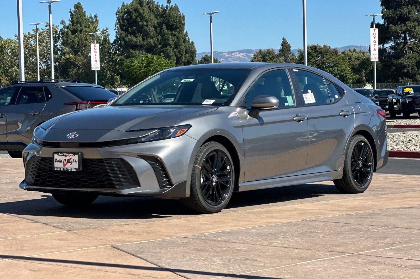 New 2026 Toyota Camry SE FWD image 8
