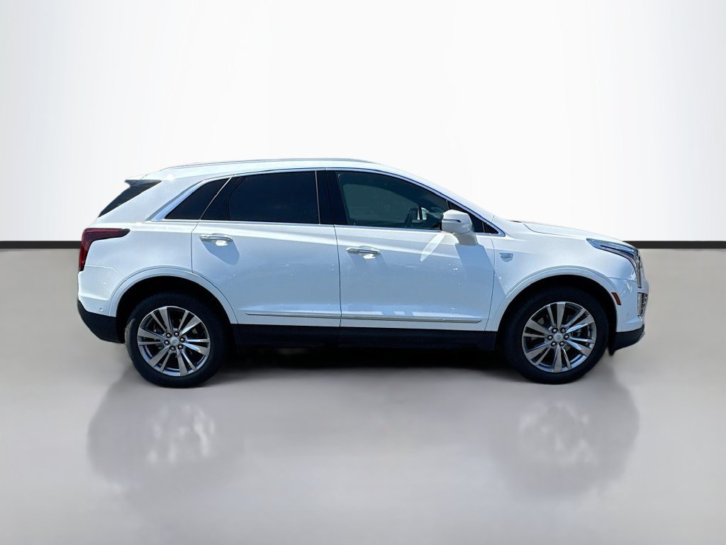 Used 2023 Cadillac XT5 Premium Luxury w/ Technology Package FWD image 8