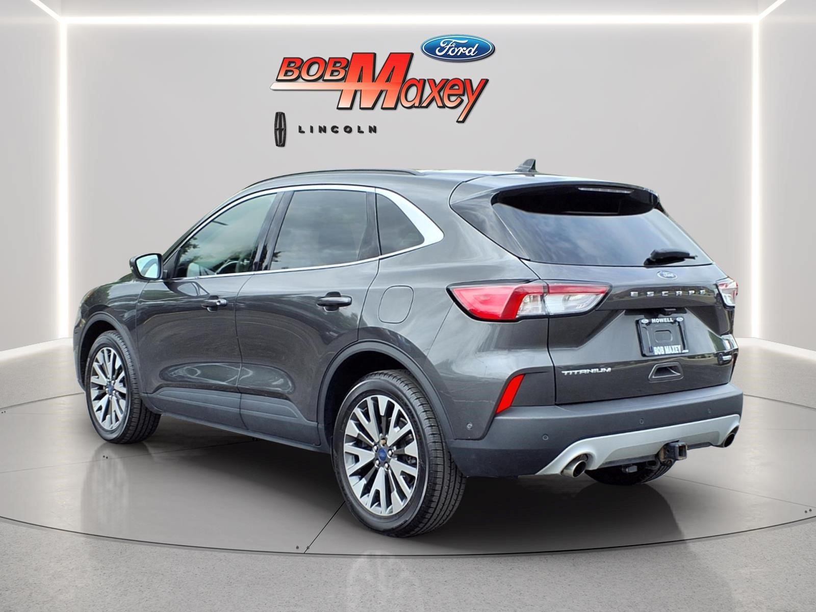 Used 2020 Ford Escape Titanium AWD/4WD image 7