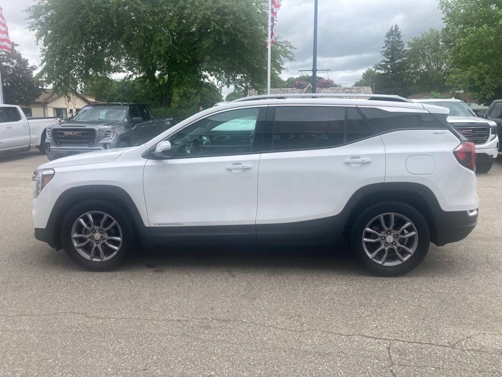 Certified 2023 GMC Terrain SLT w/ Infotainment Package II FWD image 8
