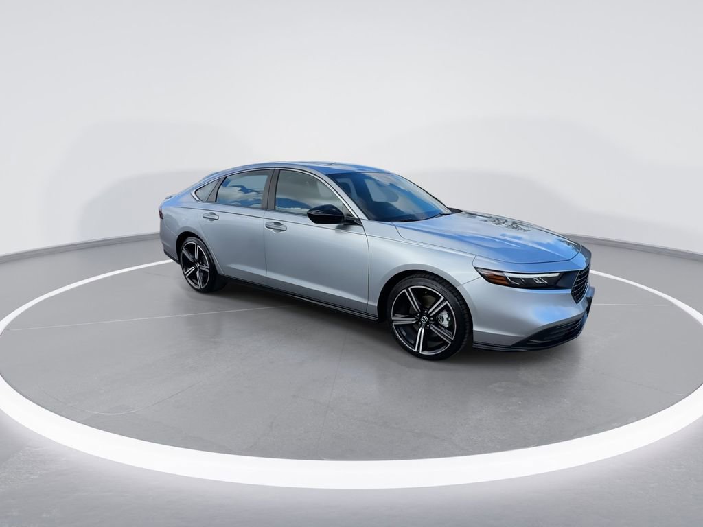 Used 2024 Honda Accord Sport image 16