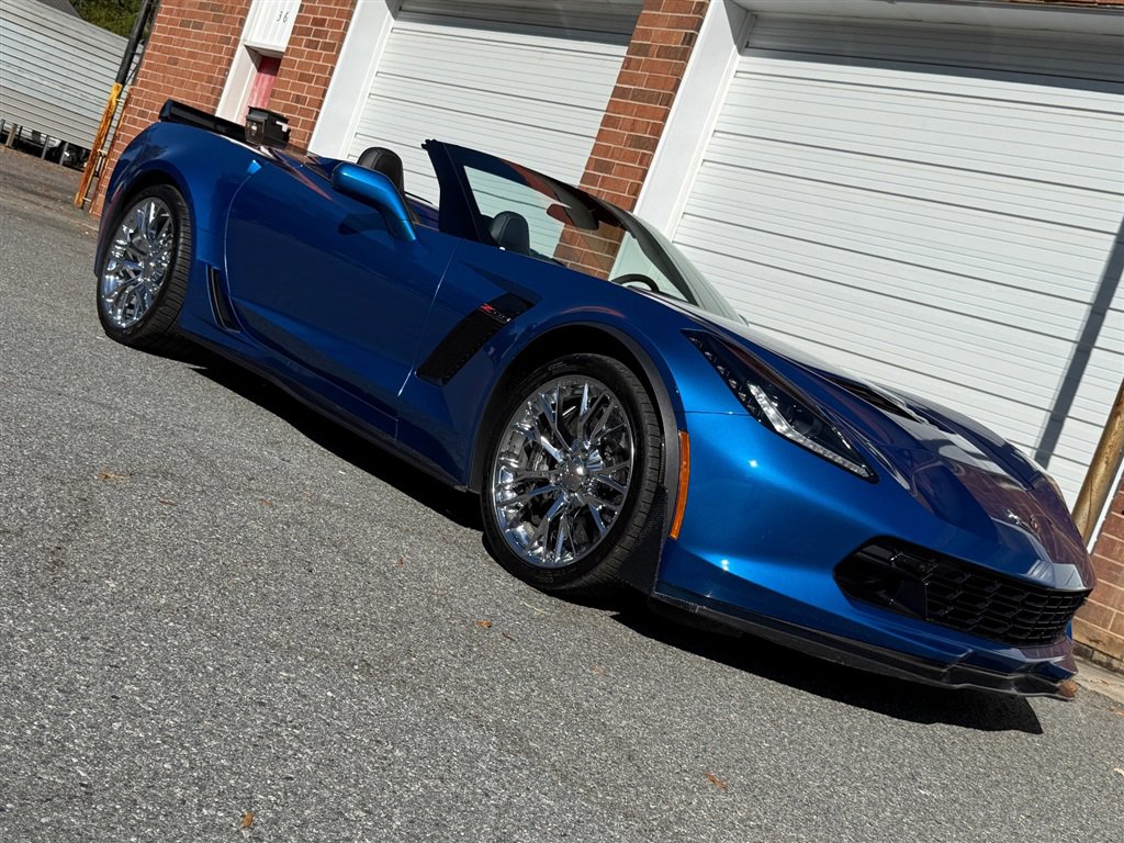 Used 2016 Chevrolet Corvette Z06 w/ 3LZ Preferred Equipment Group image 38