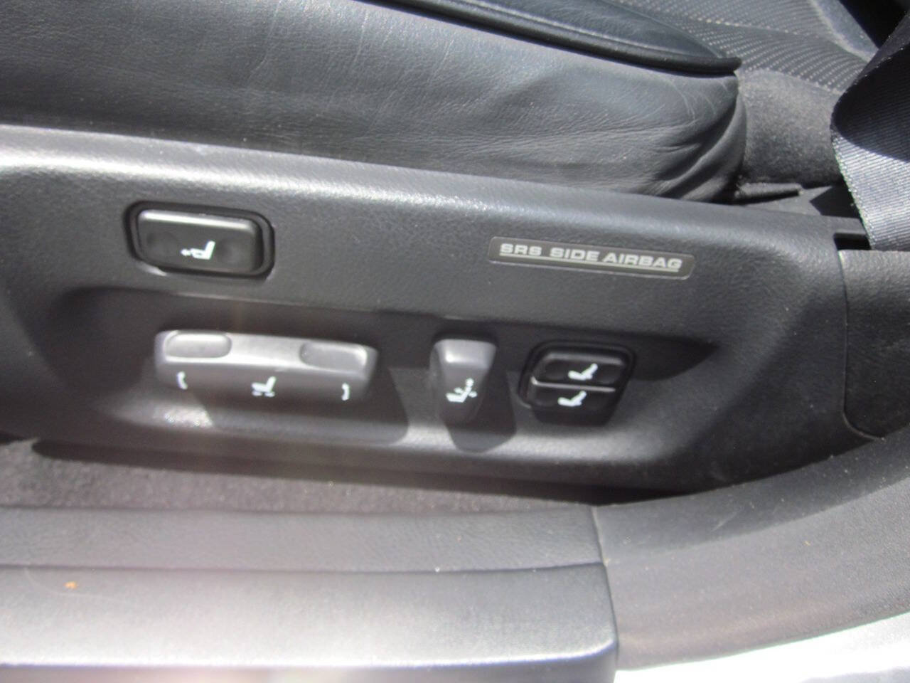 Used 2004 Lexus LS 430 RWD image 34