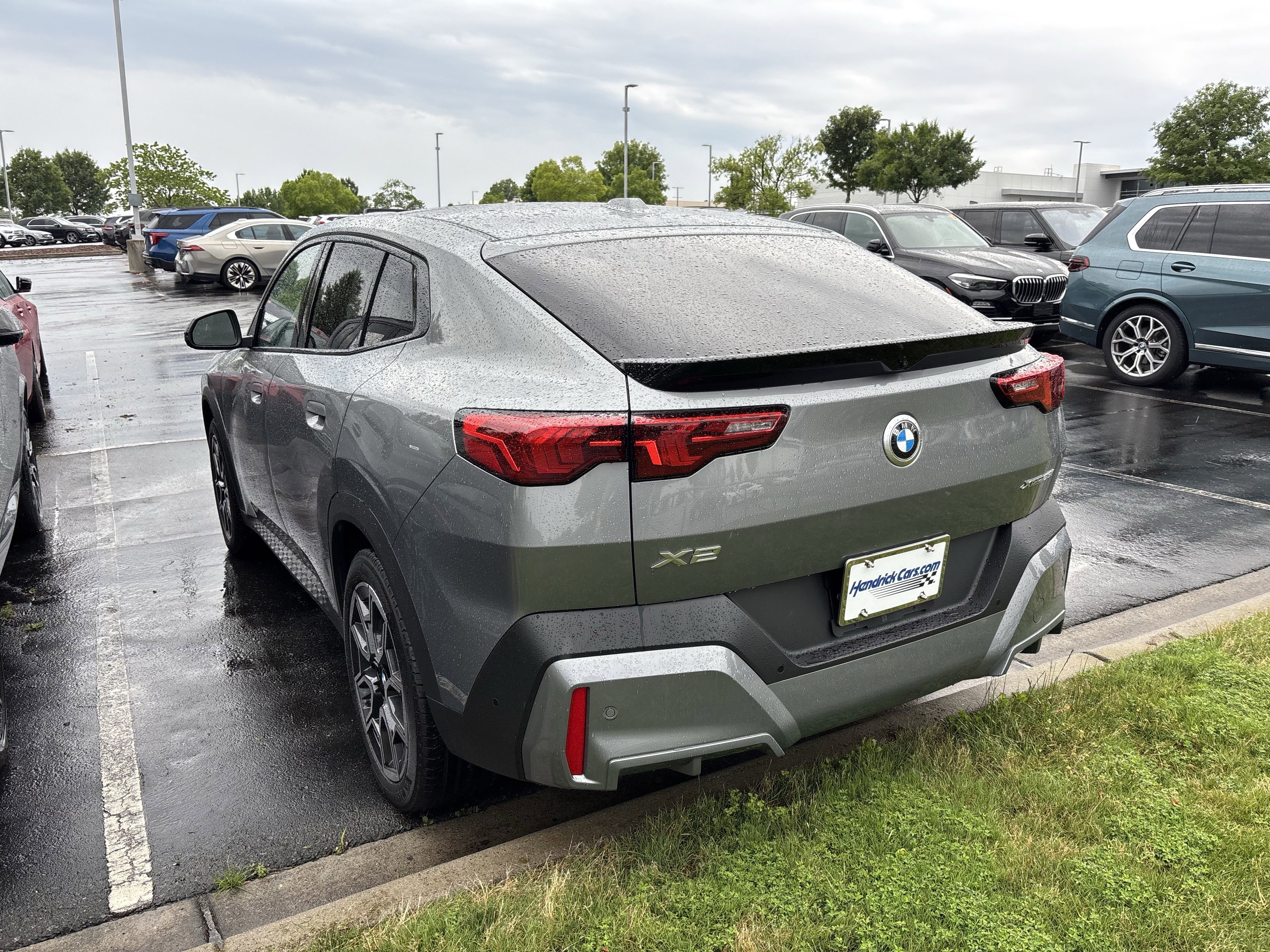 Used 2025 BMW X2 xDrive28i AWD/4WD image 17