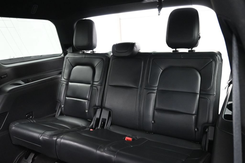 Used 2022 Lincoln Navigator Reserve AWD/4WD image 19