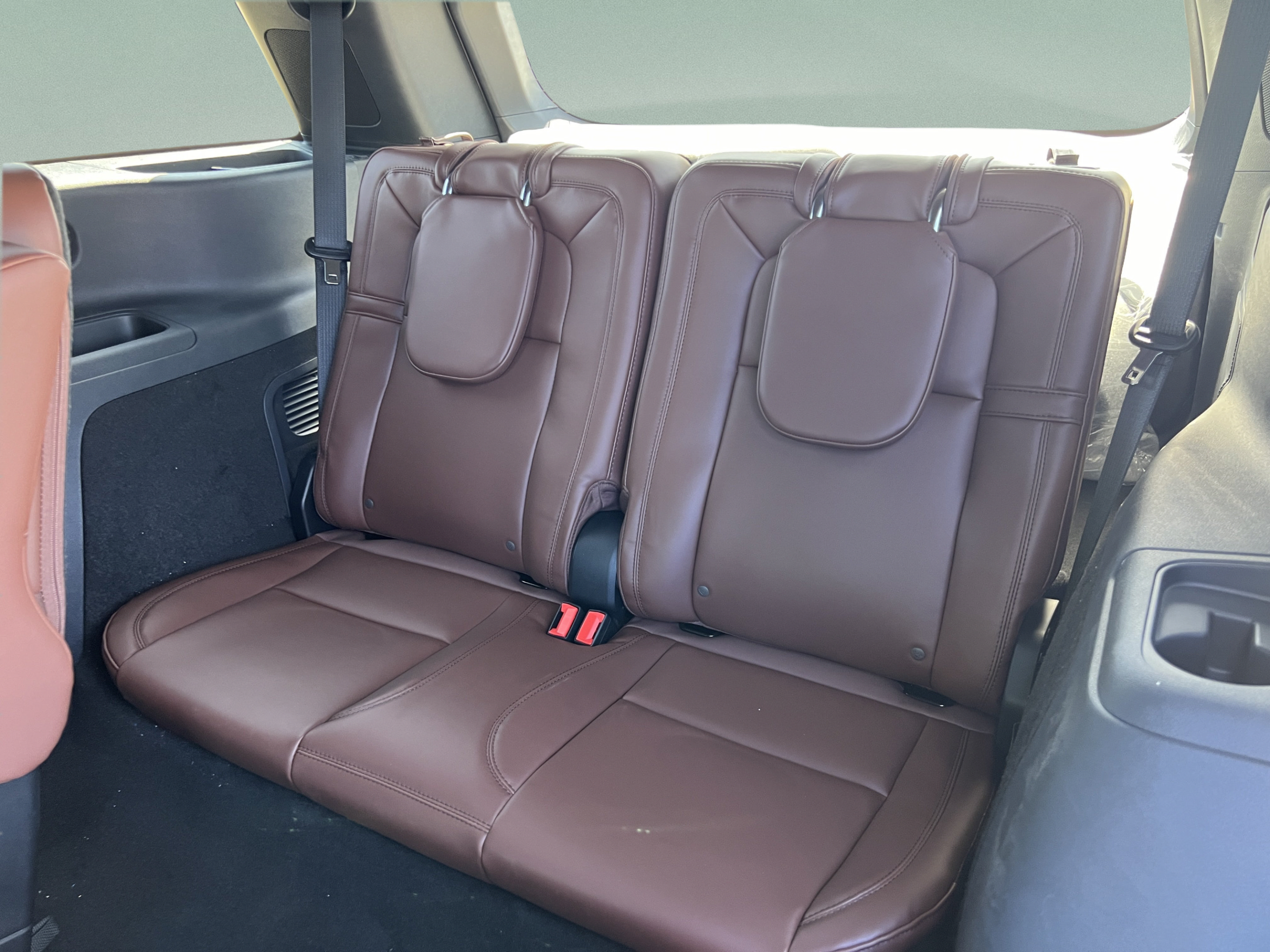 New 2026 Lincoln Aviator Reserve w/ Luxury Package RWD image 25