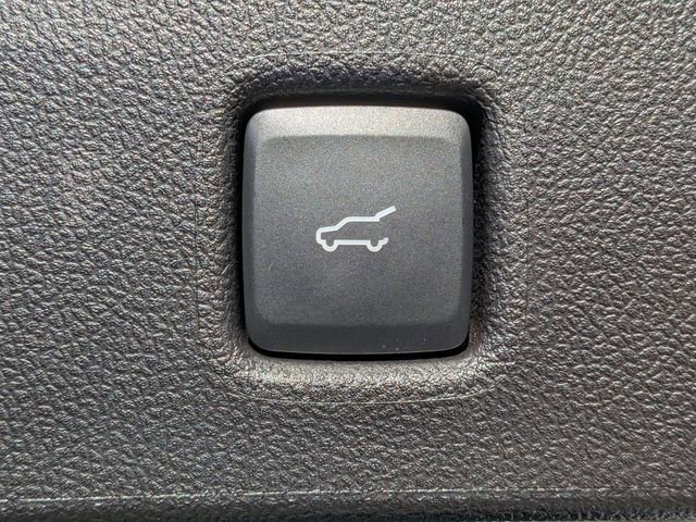 New 2026 Ford Escape SE image 32