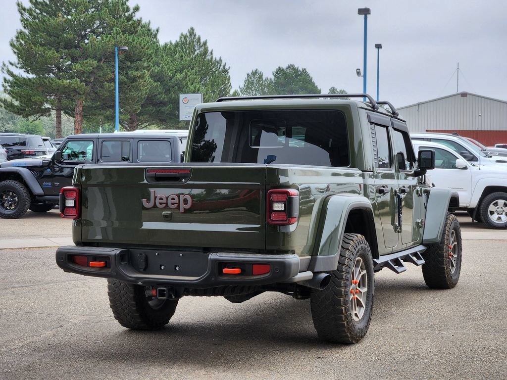 Used 2024 Jeep Gladiator Mojave AWD/4WD image 3