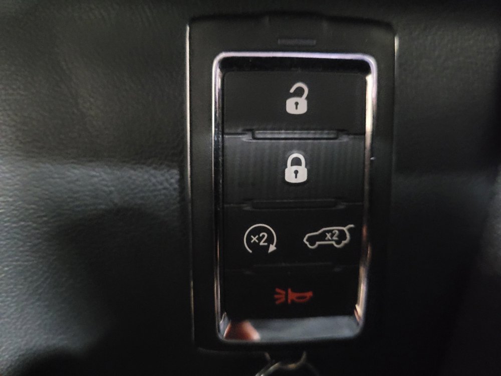 Used 2022 Jeep Grand Cherokee L Limited image 32