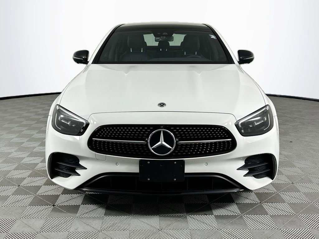 Used 2023 Mercedes-Benz E 350 4MATIC Sedan image 2