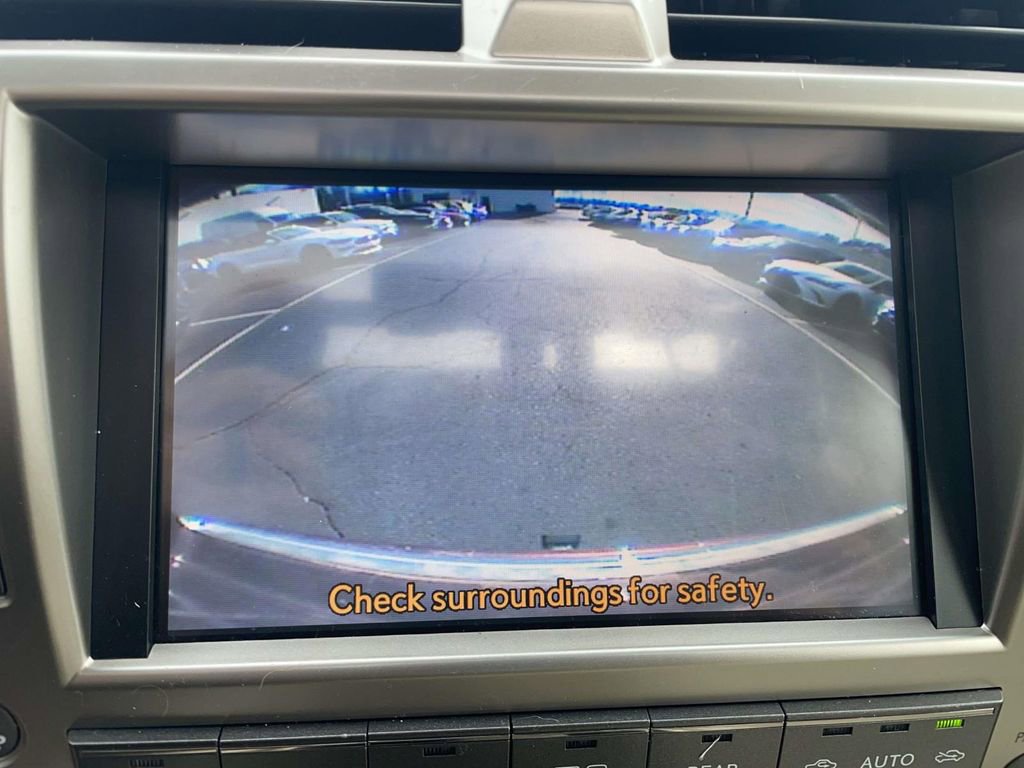 Used 2013 Lexus GX 460 image 39