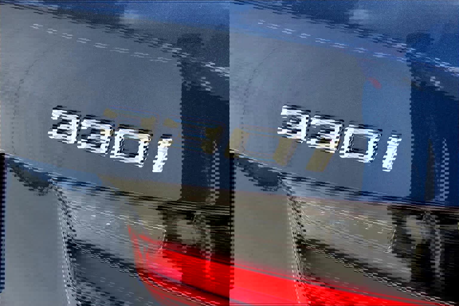 Used 2021 BMW 330i Sedan w/ Premium Package image 17