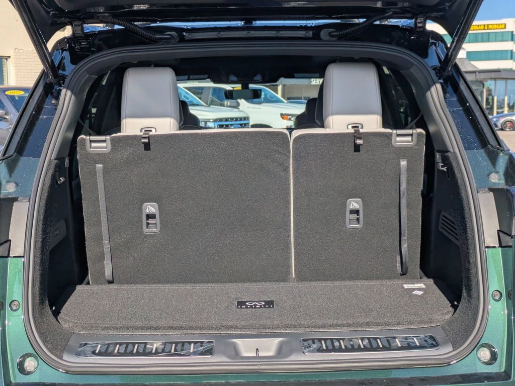 New 2026 INFINITI QX60 Autograph w/ Dark Cargo Package image 12