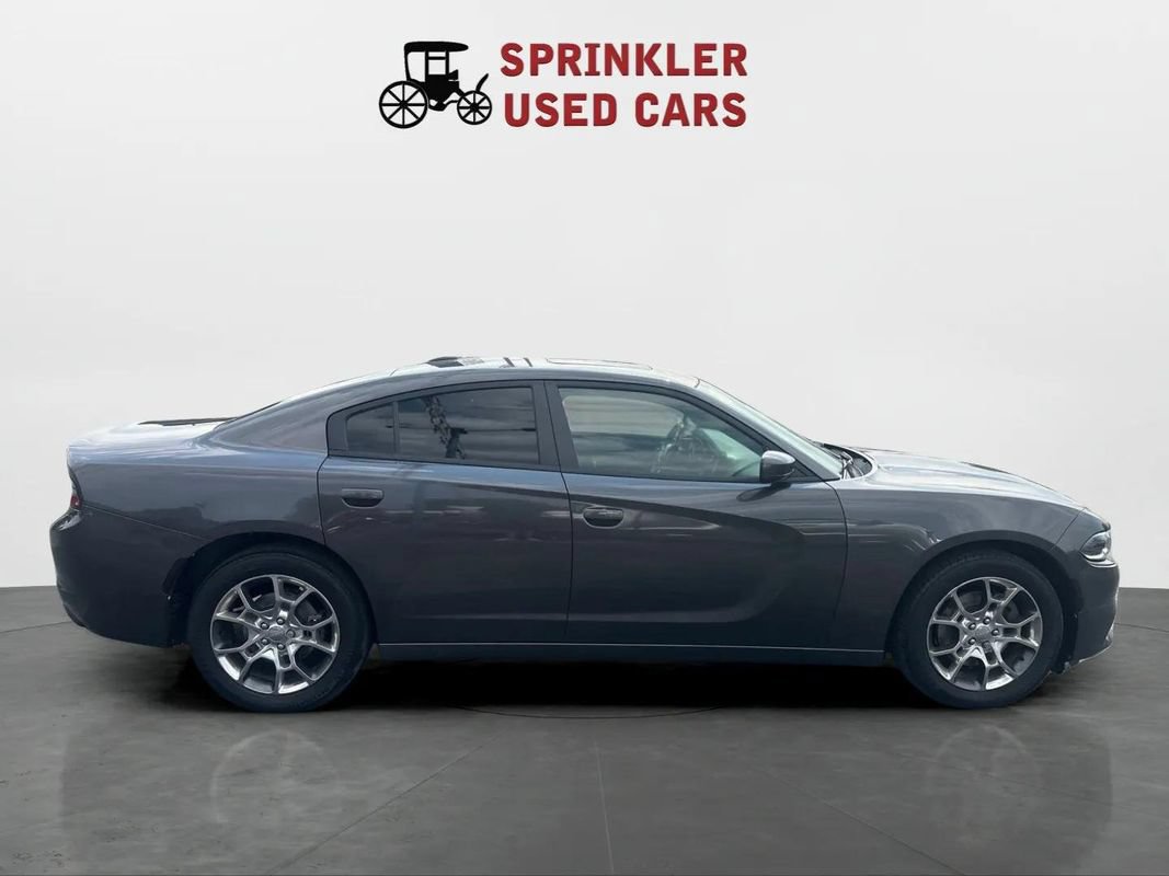 Used 2017 Dodge Charger SXT w/ Driver Confidence Group AWD/4WD image 3