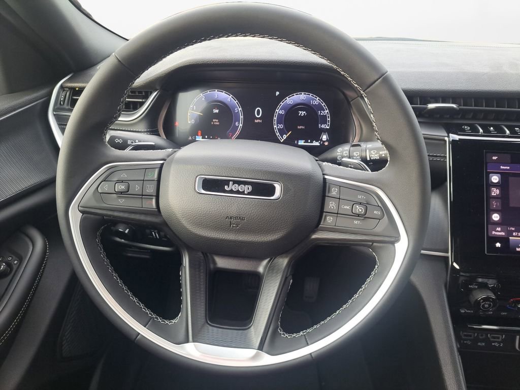 New 2025 Jeep Grand Cherokee Laredo RWD image 21
