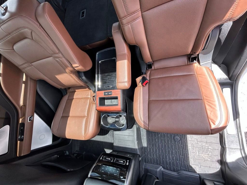 Used 2021 Lincoln Aviator Reserve w/ Equipment Group 202A AWD/4WD image 60