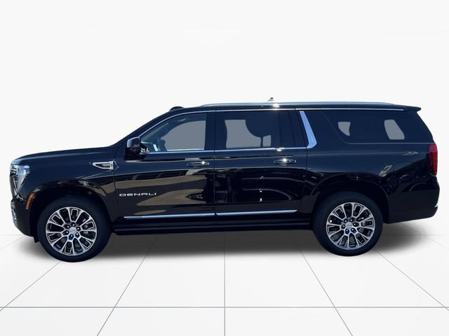 New 2026 GMC Yukon XL Denali w/ Sun & Power Step Package AWD/4WD image 2