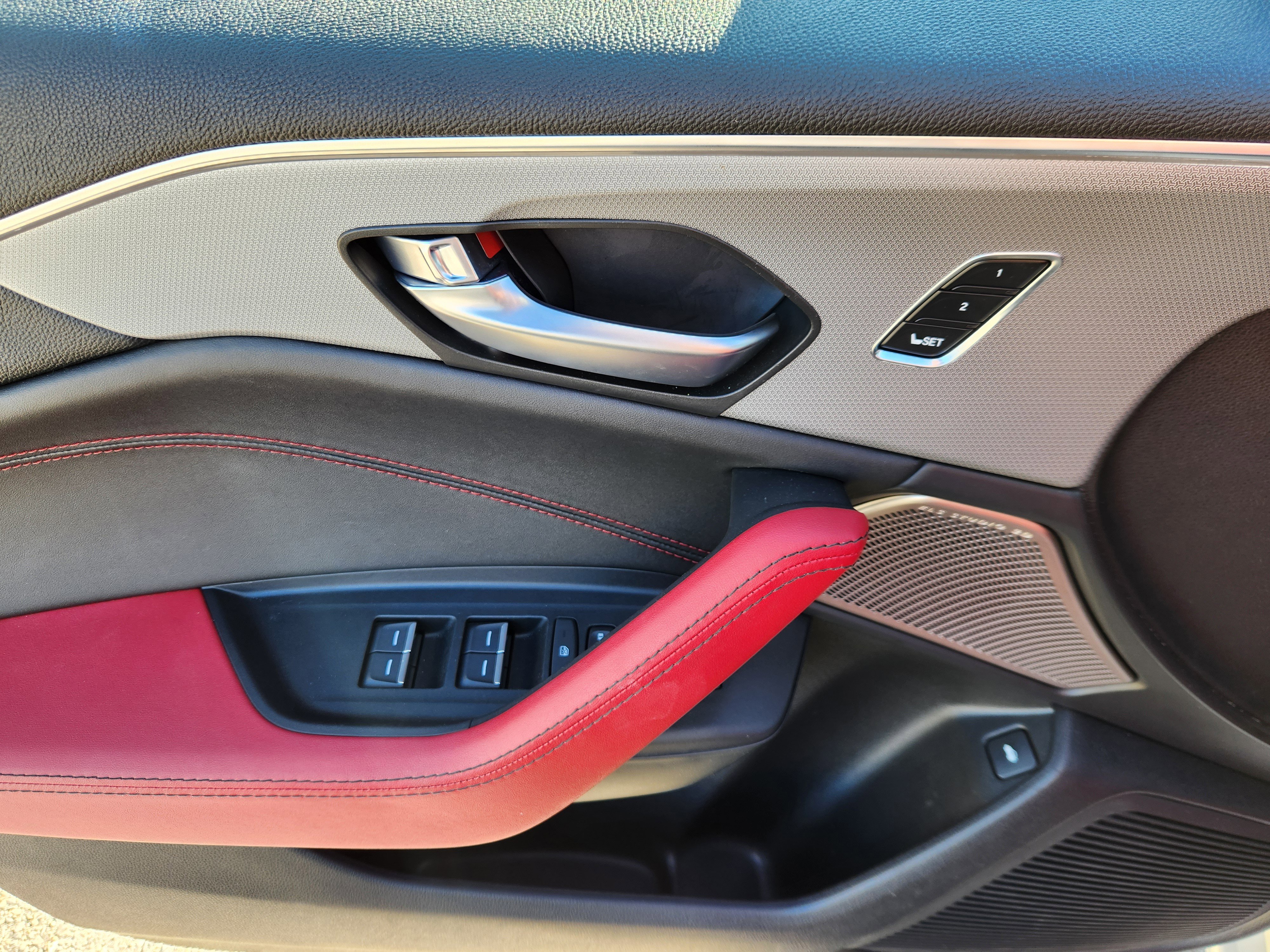 Used 2025 Acura TLX SH-AWD w/ A-SPEC Pkg image 18