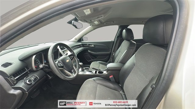 Used 2015 Chevrolet Malibu LT w/ Power Convenience Package image 11