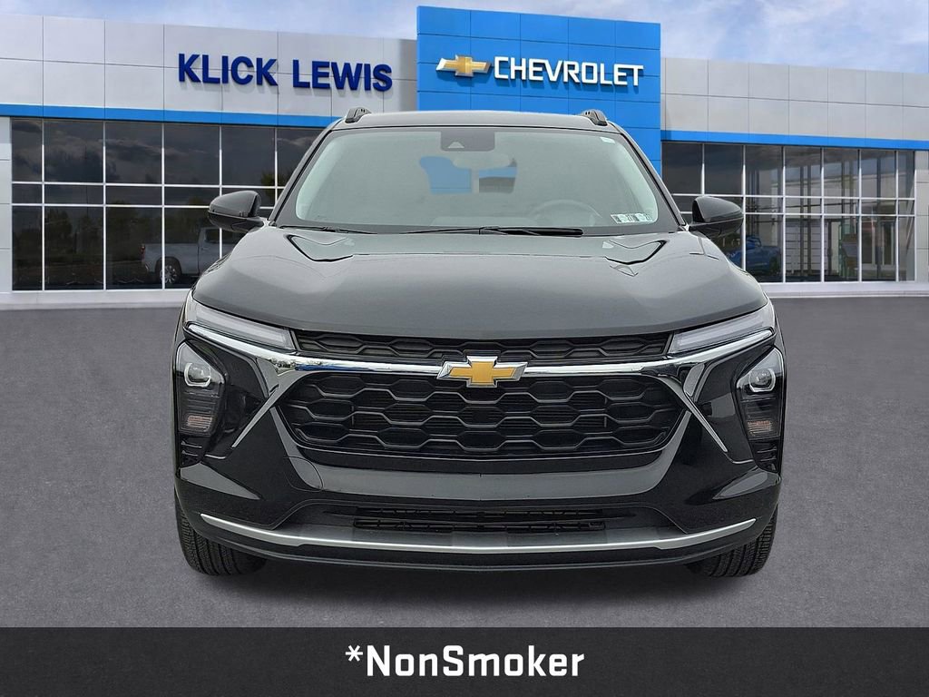 Used 2024 Chevrolet Trax LT w/ Driver Confidence Package video 2