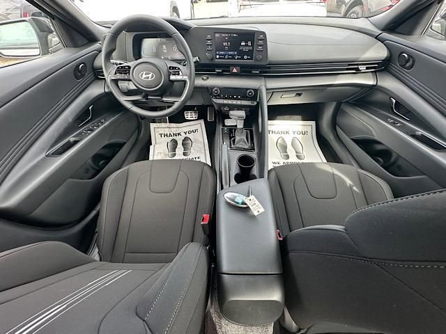 New 2026 Hyundai Elantra Sport image 9