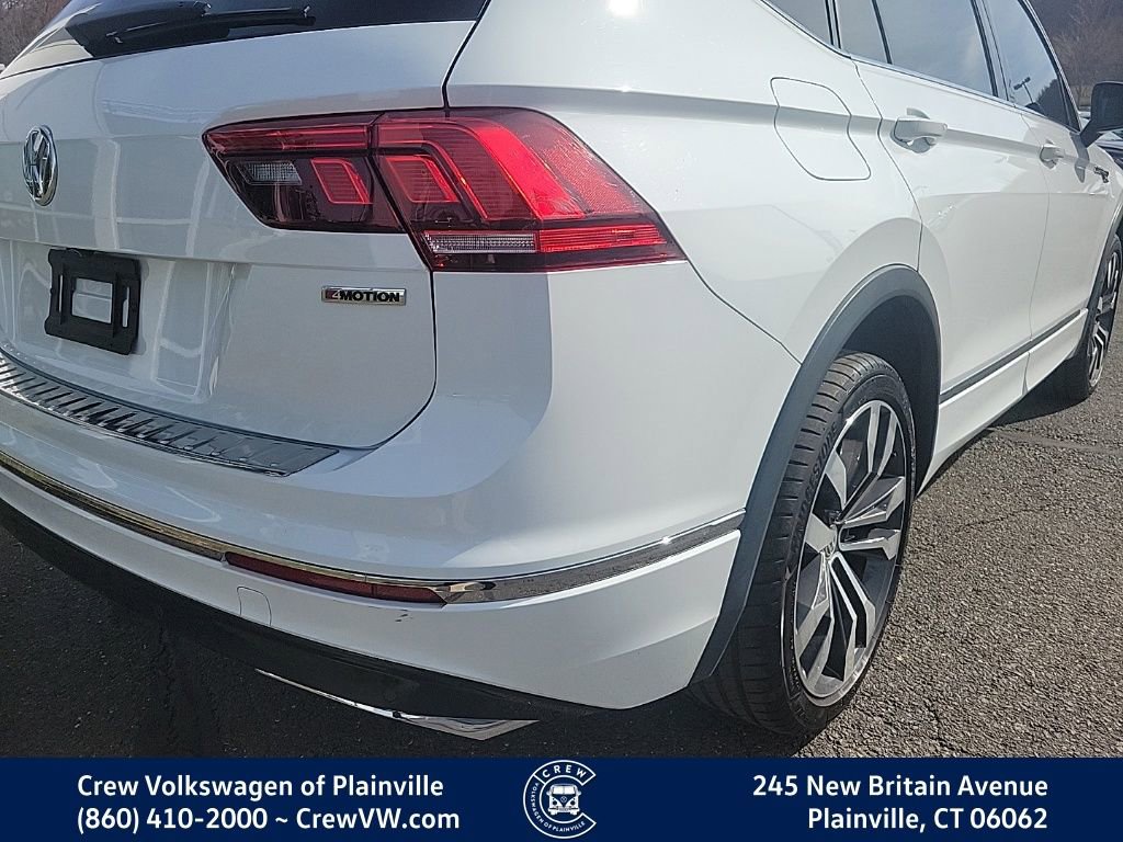 Certified 2021 Volkswagen Tiguan SEL Premium R-Line image 31