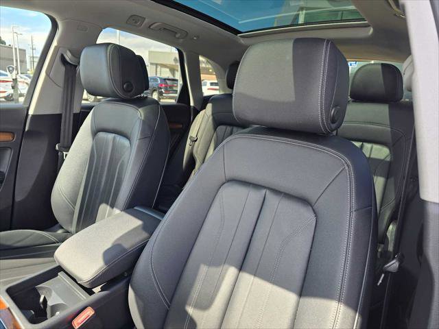 Used 2024 Audi Q5 2.0T Premium Plus w/ Premium Plus Package AWD/4WD image 22