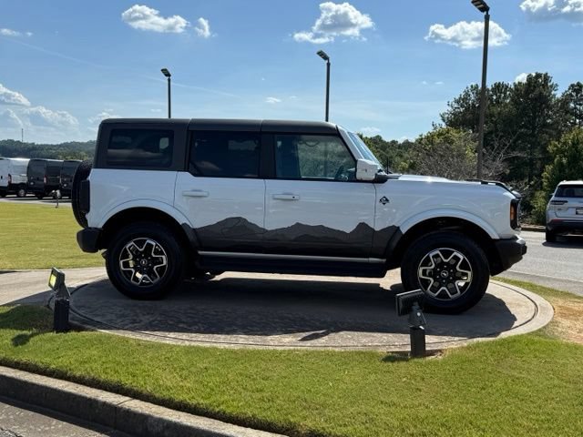 Used 2025 Ford Bronco Outer Banks AWD/4WD image 8