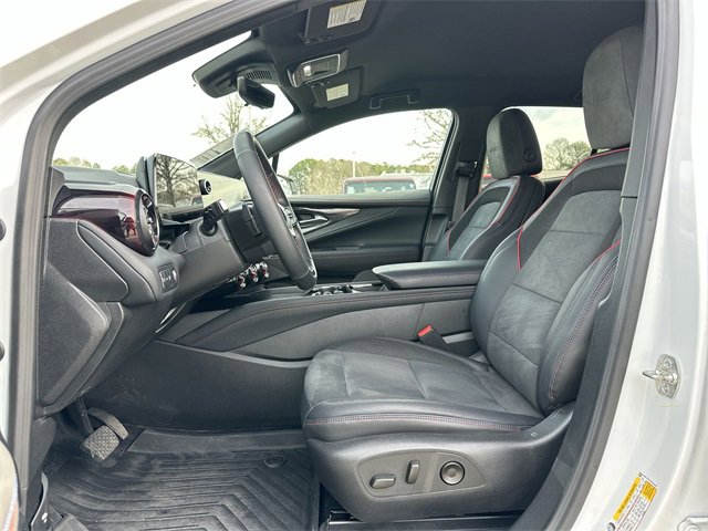 Used 2024 Chevrolet Blazer EV RS image 12