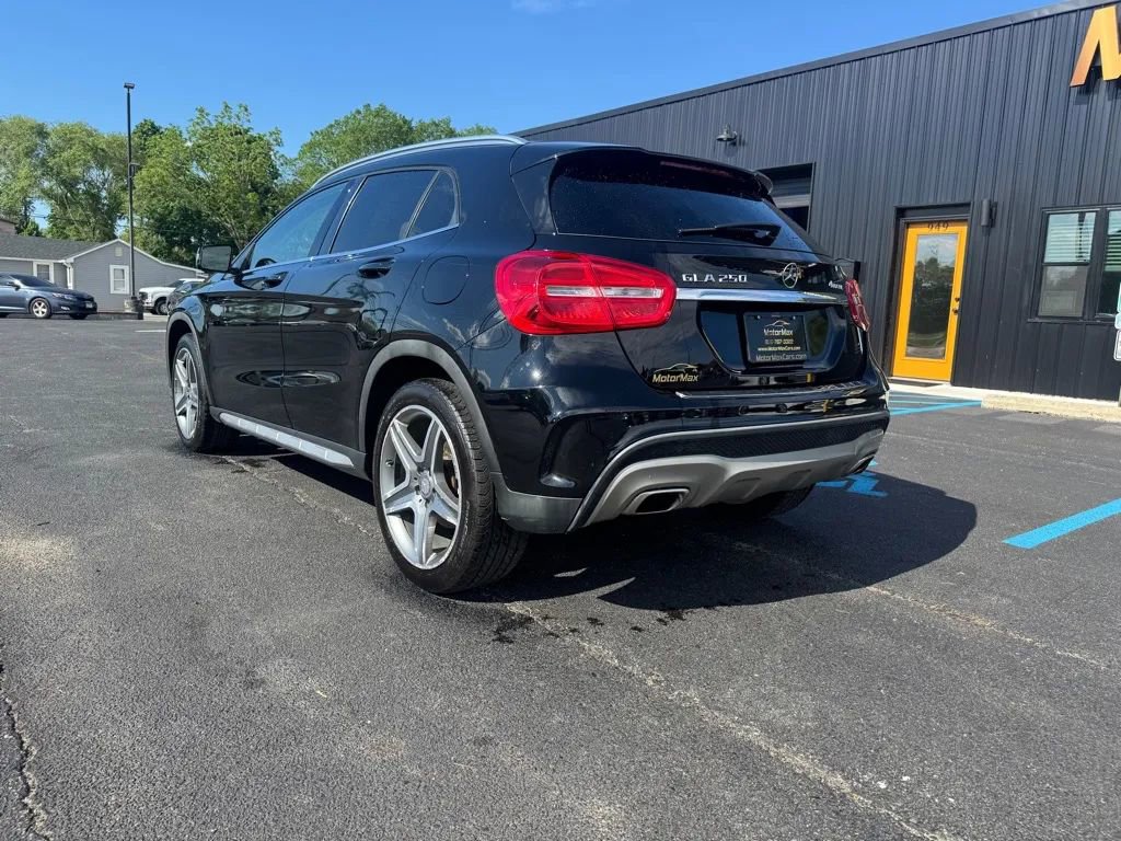 Used 2015 Mercedes-Benz GLA 250 4MATIC image 2