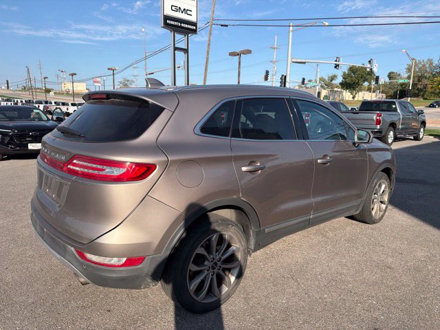 Used 2019 Lincoln MKC Select w/ Select Plus Package FWD image 6