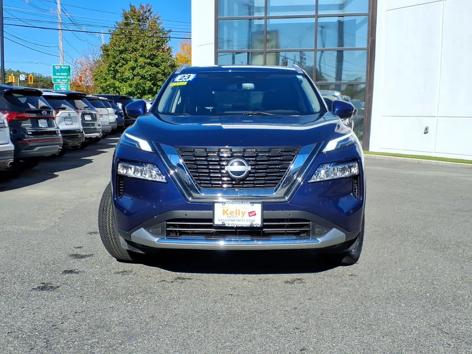 Used 2023 Nissan Rogue Platinum w/ Platinum Premium Package AWD/4WD image 2