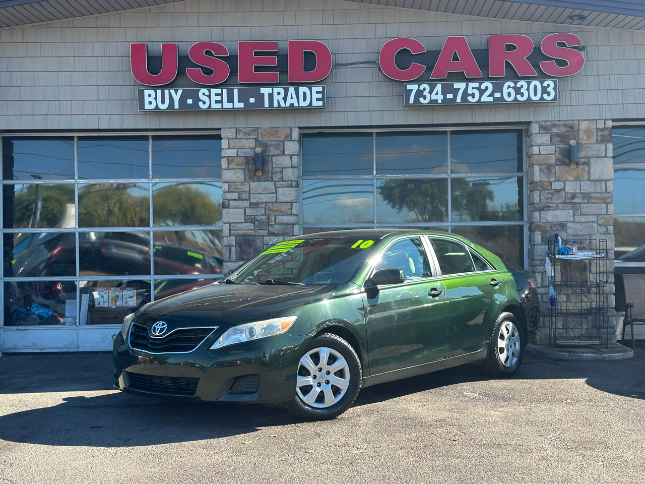 Used 2010 Toyota Camry LE